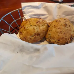Cheddar Bay Biscuits