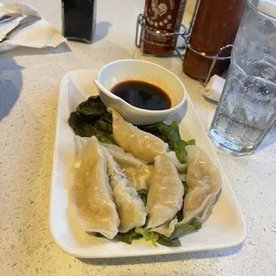6 Pieces Steamed Dumplings