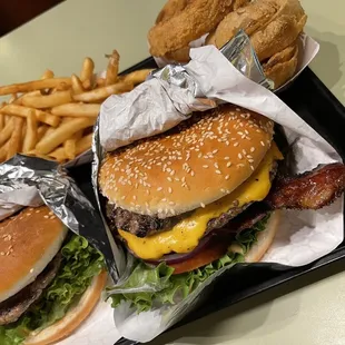 Each burger was neatly wrapped for the ideal social media pic!