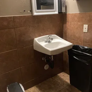 Clean bathroom
