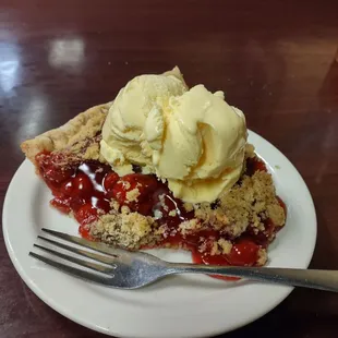 Cherry Pie A la Mode