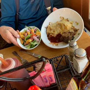 Braised cherry short rib is excellent!!