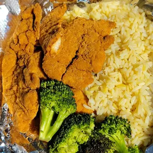 Chicken, rice and broccoli