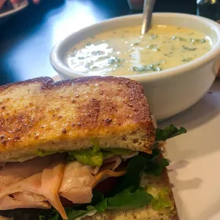 Smokehouse turkey sandwich with broccoli cheddar soup.