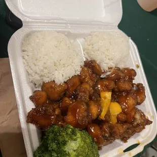 L22. Orange Chicken Lunch Special with white rice! My husband loved it