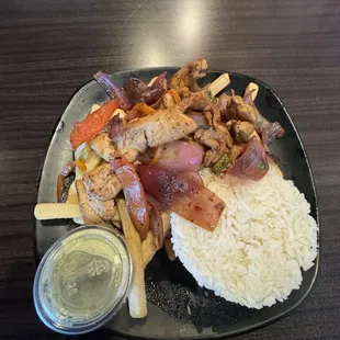 Pollo Salteado signature plate.