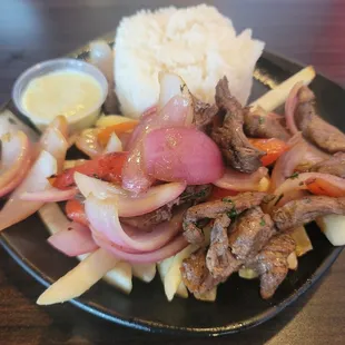 Lomo Saltado Plate
