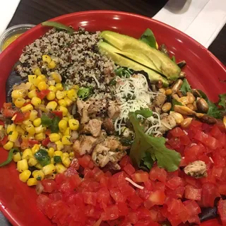 Panka Quinoa Salad with Chicken