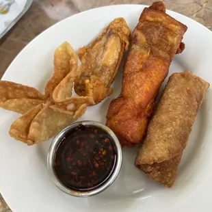 Happiness Tray (appetizer sampler)