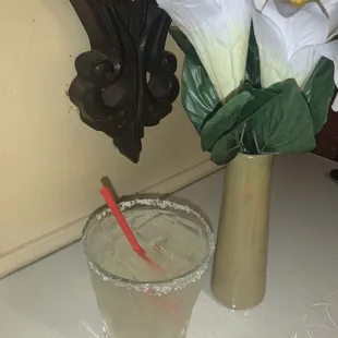 Margarita on the rocks with salt rim