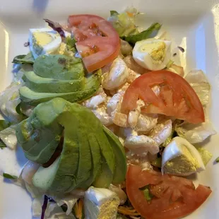 Shrimp avocado salad