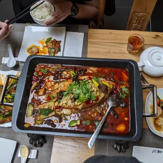 1119. Fish Pot with Pickled Cabbage