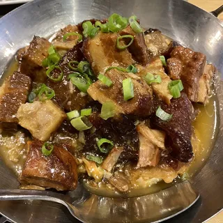 1049. Braised Pork in Brown Sauce