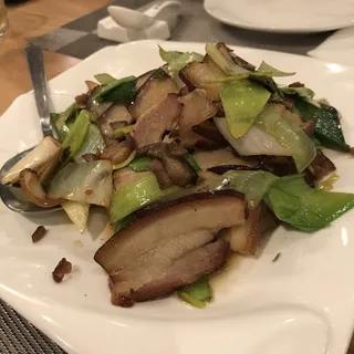 1050. Fried Salty and Dried Pork with Scallion