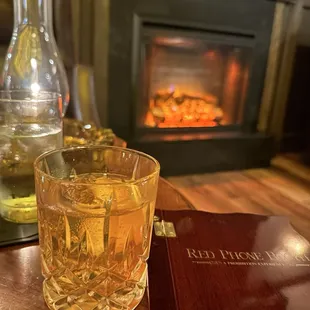 Smoked old fashioned, the signature drink of the house.