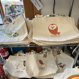 Canvas tote bags