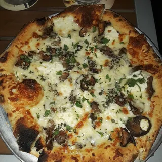 Mushroom Pizza