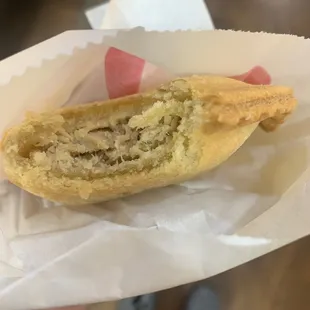 Chicken, no mixed sauce inside but pretty nice as well