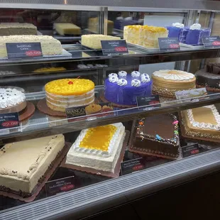 Displays of cakes:  we have ordered a mango cake before. It was very good!