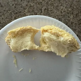 Inside the cheesy ensaimada no molds