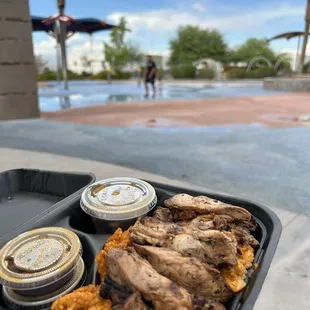 Bbq chicken plate with Cucumber Fina Denn (Small)