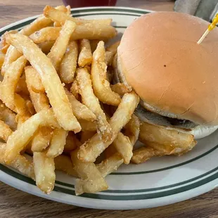 Cheeseburger &amp; Fries