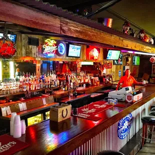 Great bar, better owner, Houston Texans friendly! Must go!!