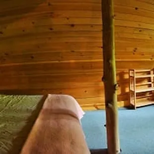 Climber's Cabin -For information about this cabin, as well as RRO's other cabin's- please visit redriveroutdoors.com