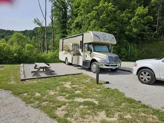 4 Guys RV Park