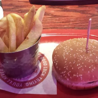 Red Robin Gourmet Cheeseburger