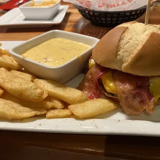 Cheesy Bacon Fondue