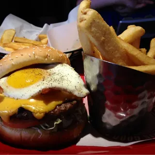 ROYAL RED ROBIN