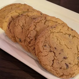Fudge-Filled Chocolate Chip Cookies