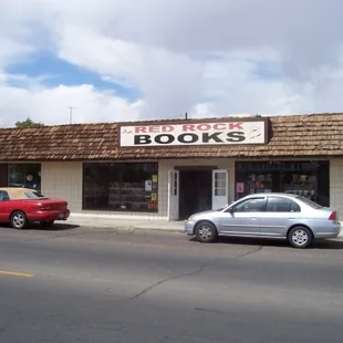 Front of the store, on Ridgecrest Blvd.