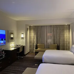 Luxury double queen room
