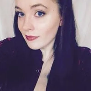 Mara W.