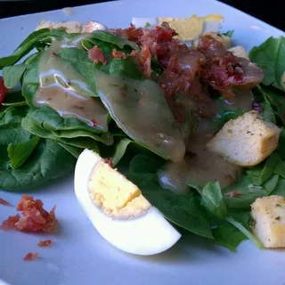 Kaitlyn Vincies Small Spinach Salad