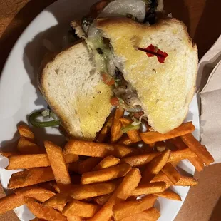 Veggie Melt, sweet potato fries