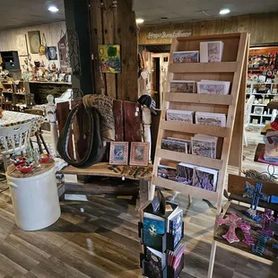 More Vendor displays