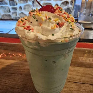 Super Blue Moon Shake