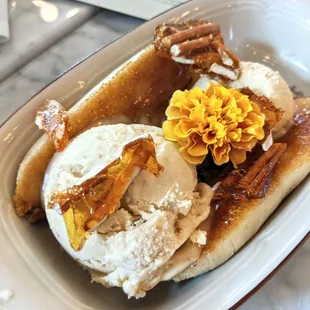 Specialty Banana Split