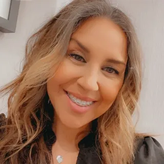 Linda M.