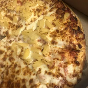 Half cheese / Half pineapple
