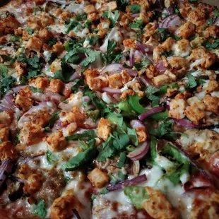 Large - Chicken Tikka Pizza