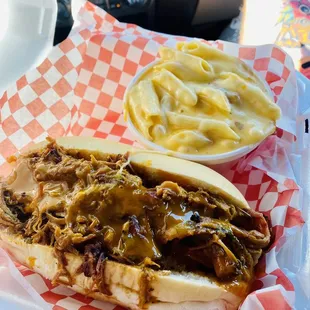 Pulled Pork and Mac and Cheese