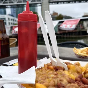 Chili cheese fries (very heavy on the beans)