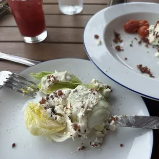 1/2 wedge salad