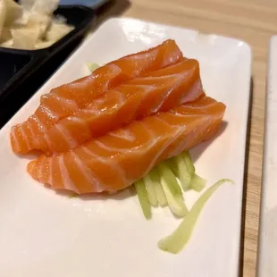 food, sushi and sashimi, sushi, sashimi
