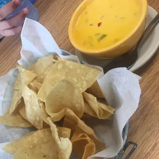 Chips and Queso