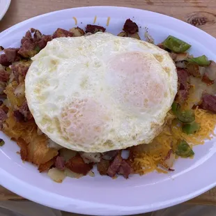 Corned beef hash skillet